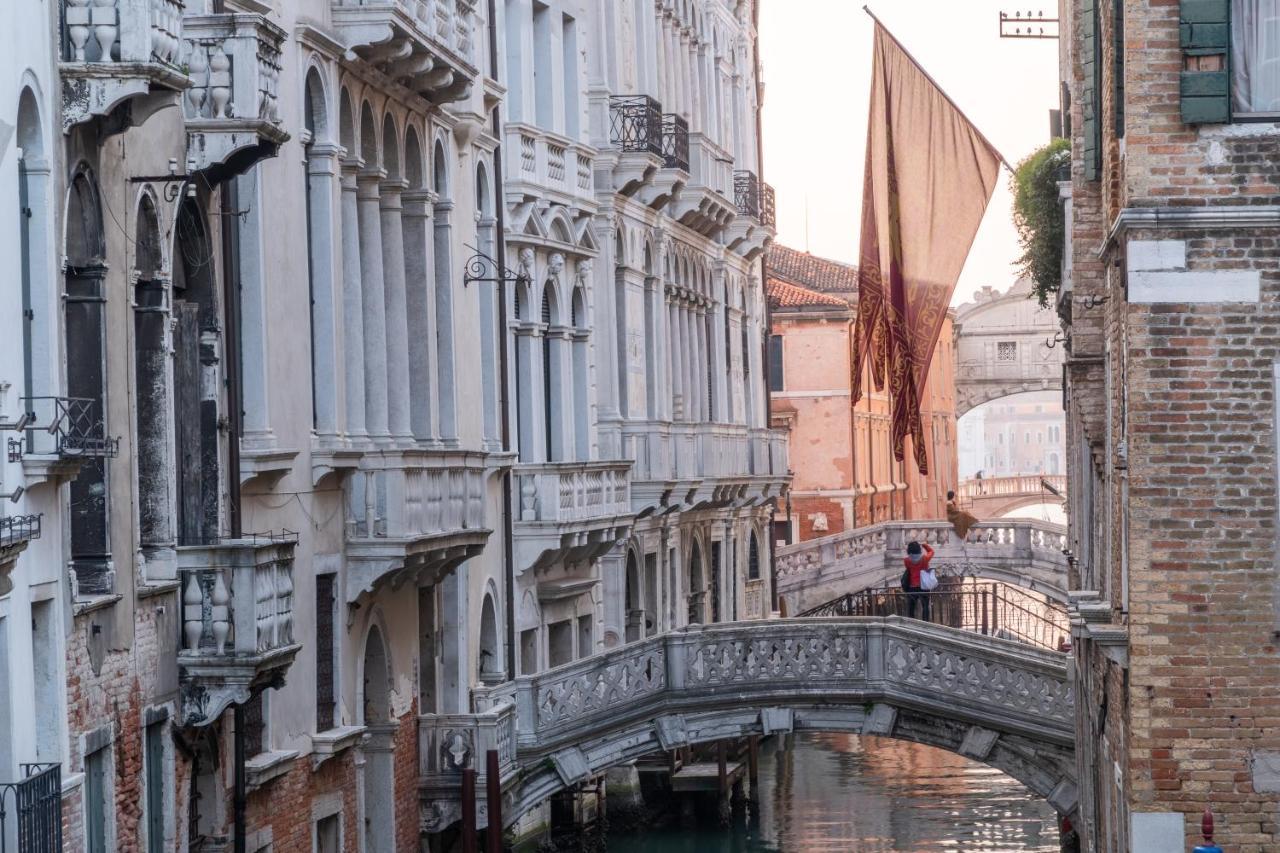 Ferienwohnung Palazzo Soranzo Noble Floor R&R Venedig Exterior foto